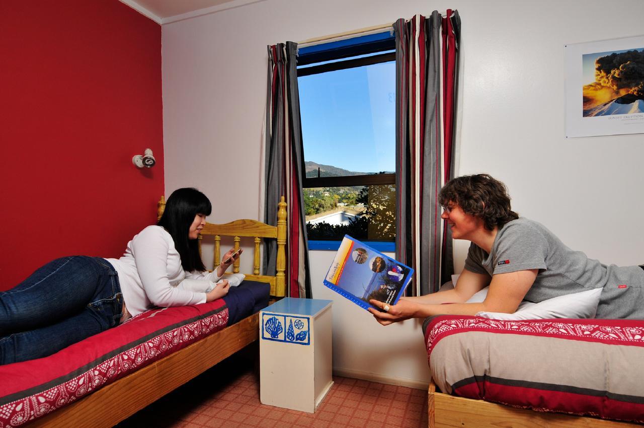Хостел Tasman Bay Backpackers Нельсон Екстер'єр фото