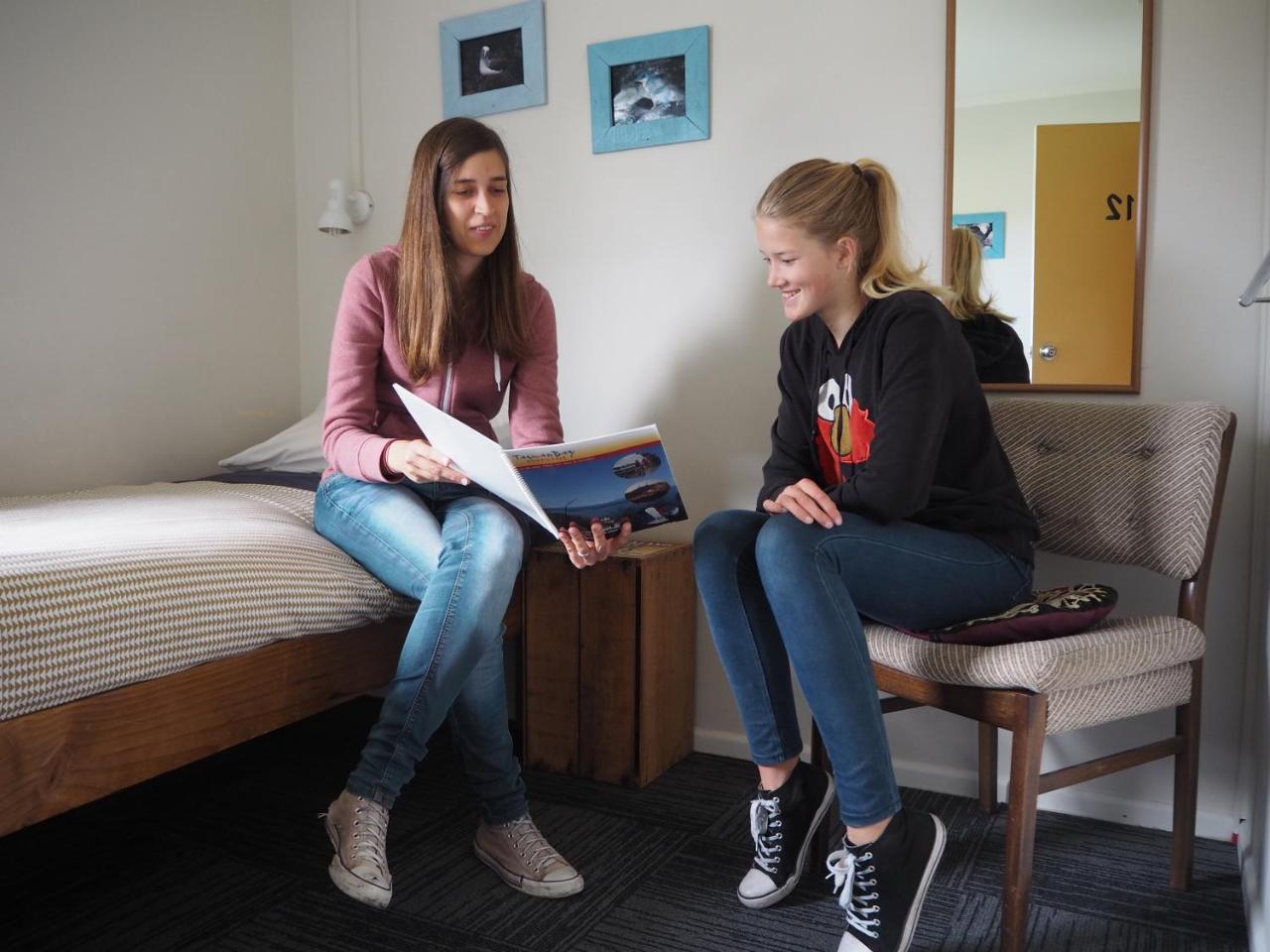 Хостел Tasman Bay Backpackers Нельсон Екстер'єр фото
